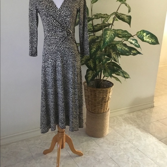 Ronni Nicole Dresses & Skirts - RONNI NICOLE BEAUTIFUL DRESS/ SIZE6